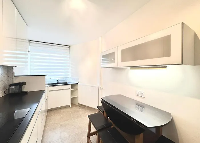 La Terrasse D'estanove,espace, Calme A Apartmán *